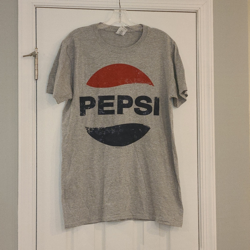 PEPSI gray graphic t-shirt Size Medium